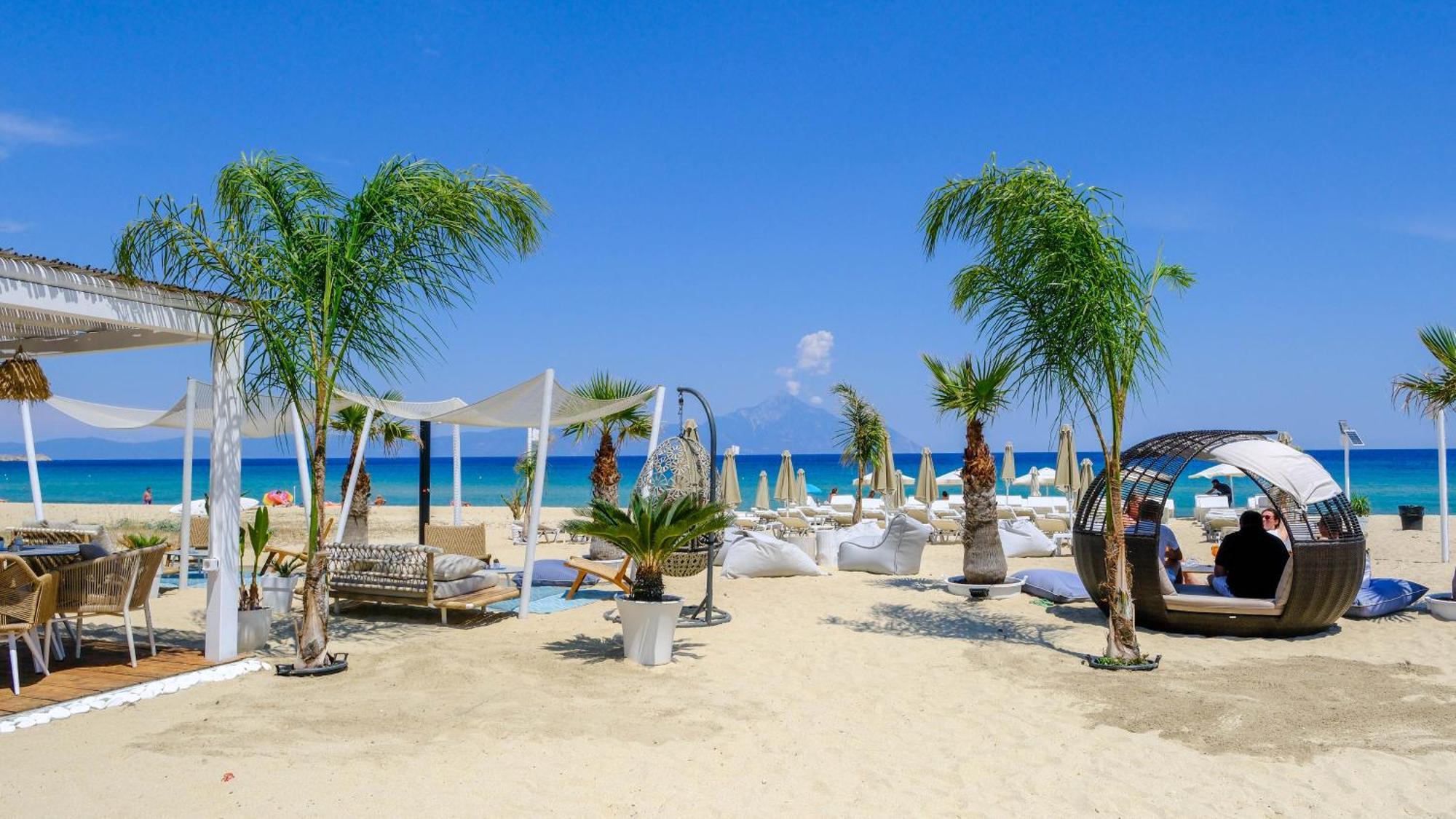 Cocoon Hotel-Beach Bar Sarti Exterior photo